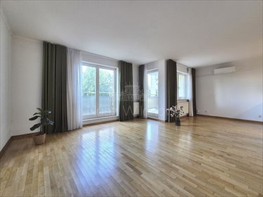 Zapraszam do wynajmu przestronnego 3-pokojowego mieszkania z basenem mieszkanie Warszawa, Mokotów, Ksawerów, Wielicka