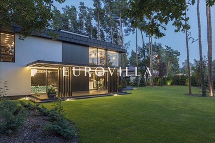 Luksusowa willa 560 m2 z basenem i garażem 3 auta dom Konstancin-Jeziorna