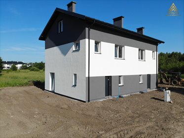dom na sprzedaż 135m2 dom Malcanów, Akacjowa