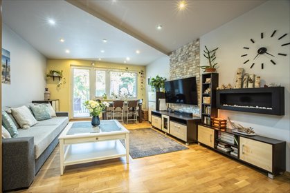 79 m², 2 poziomy, taras i las. 30 min do Łodzi! mieszkanie Teodory-Osiedle