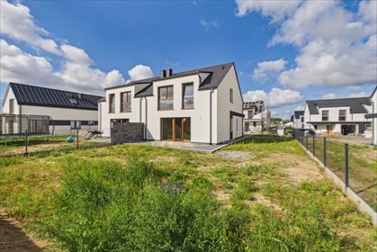 Polecam nowoczesny bliźniak 129 m² z garażem w Baninie dom Banino, Pilotów
