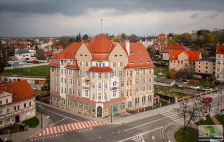 Zapraszam do obejrzenia obiektu 2498 m² z potencjałem inwestycyjnym lokal użytkowy Dzierżoniów
