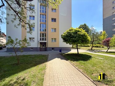 Przestronne 3-pokojowe mieszkanie z balkonem i pełną infrastrukturą mieszkanie Bielsko-Biała