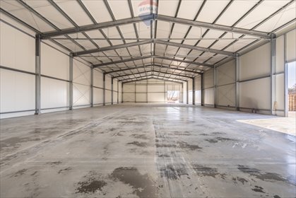 magazyn na wynajem 1000m2 magazyn Chynów, Szkolna