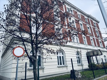 Zapraszam do obejrzenia kawalerki 32 m² z aneksem i parkingiem mieszkanie Brzeg