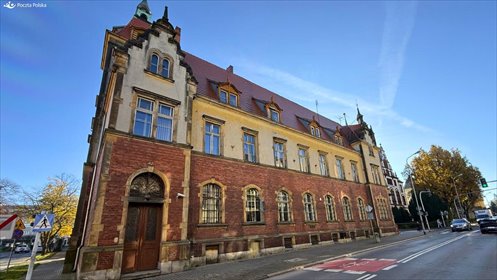 Na wynajem przestronny lokal biurowy 1434 m² w Oleśnicy lokal użytkowy Oleśnica, 3 Maja
