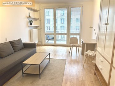 Kawalerka z balkonem w centrum Warszawy, 29 m² mieszkanie Warszawa, Śródmieście, Aleje Jerozolimskie