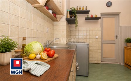 Na sprzedaż przestronna kawalerka 44 m² w Katowicach mieszkanie Katowice, Śródmieście, Strzelecka