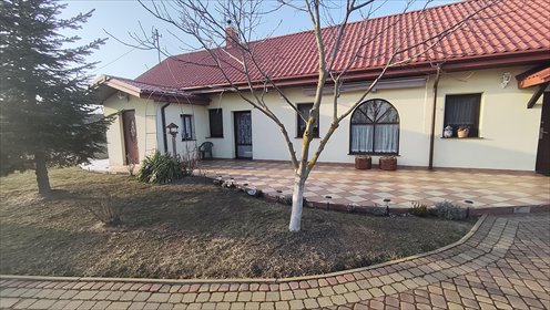 Piękny dom wolnostojący 127 m2, gotowy do wprowadzenia dom Sochocin