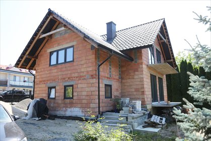 Solidny dom w stanie surowym z dużym potencjałem dom Sandomierz, Krukowska