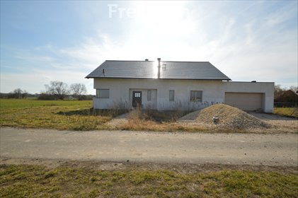 dom na sprzedaż 140m2 dom Nowa Wieś Mała