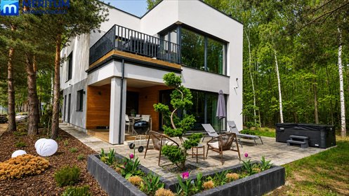 Do sprzedania nowoczesny dom premium 266 m² z lasem i jacuzzi dom Książenice