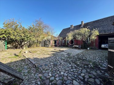 Dom z potencjałem w Drawnie – 4 pokoje, duża działka dom Drawno