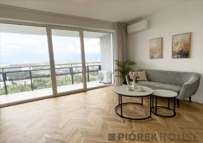 Do sprzedania przestronne 71 m² mieszkanie z panoramicznym widokiem w Warszawie mieszkanie Warszawa, Śródmieście, Smolna