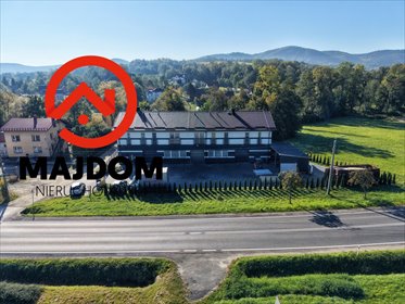 Do sprzedania funkcjonalny dom z usługami 840 m² w Inwałdzie dom Inwałd