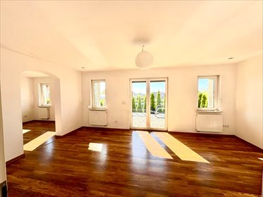 Dom z widokiem na Tarnowskie Góry, 180m², garaż, duży potencjał dom Tarnowskie Góry, Tarnowskie Góry
