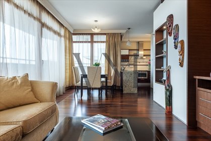 Nowoczesny apartament 68 m² z widokiem na park i centrum Warszawy polecam mieszkanie Warszawa, Mokotów, Powsińska 75