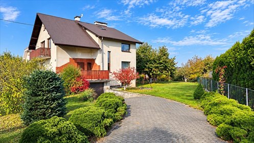 Dom wolnostojący 150 m² z dwoma kuchniami i garażem polecam dom Michałowice