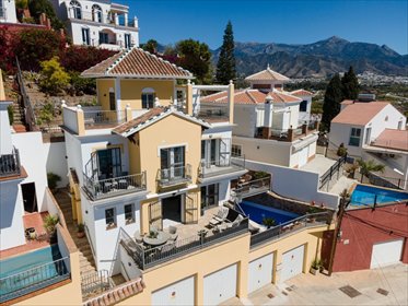 dom na sprzedaż 213m2 dom Nerja, Hiszpania, West Nerja