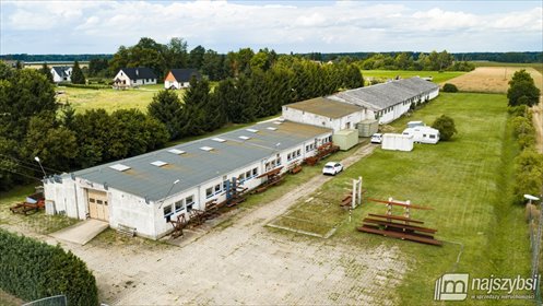 Przestronna nieruchomość komercyjna 2296 m² z halą polecam lokal użytkowy Węgorza