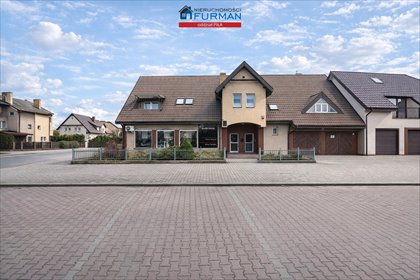 Dom z lokalem usługowym 334 m², Piła. dom Piła, Podlasie