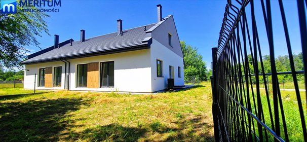 Nowoczesny bliźniak z poddaszem do własnej aranżacji dom Osowiec