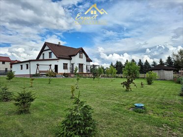 Do sprzedania funkcjonalny dom szkieletowy 220 m² z garażem w Kamieniu Małym dom Kamień Mały