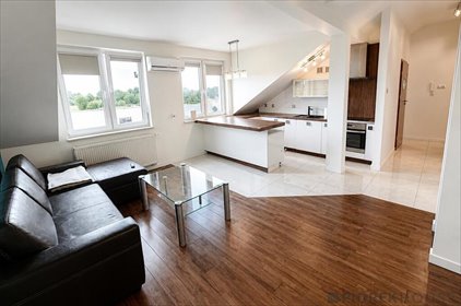 Przestronne 2-pokojowe mieszkanie z balkonem, garażem i świetną komunikacją mieszkanie Warszawa, Praga-Północ, Radzymińska