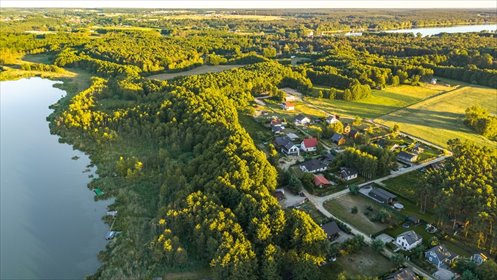Spokój nad jeziorem, kilka minut od centrum działka Boszkowo