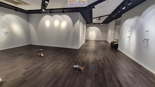 Lokal użytkowy 76 m² z dużymi witrynami w centrum Słupska. lokal użytkowy Slupsk, Centrum, centrum