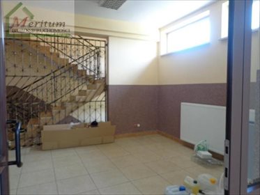 Magazyn na wynajem Nowy Sącz 700m2 Foto 4