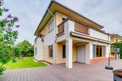 Przestronny dom 250 m² z widokiem na jezioro. dom Walendów, Brzozowa