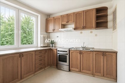 Przestronne 4-pokojowe mieszkanie z ogrodem i loggią mieszkanie Warszawa, Mokotów, Capri