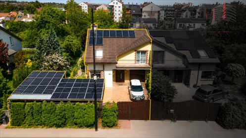 Nowoczesny dom z fotowoltaiką, garażem i własną studnią dom Świdnik, Klonowa