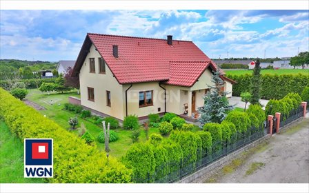 Przestronny dom 181 m2 w Wawrówie, gotowy do zamieszkania dom Wawrów, Sadowa