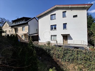 Dwurodzinna nieruchomość na Bielanach z 17 pokojami dom Warszawa, Bielany