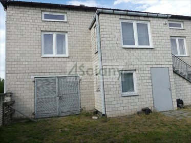 Siedlisko z domem 200 m2, 4 budynkami, garaż do remontu dom Gawartowa Wola