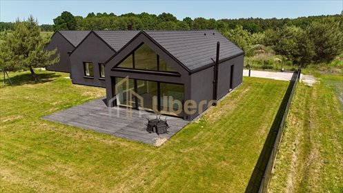 Wyjątkowy dom z dużą przestrzenią i naturalnymi materiałami dom Goleniów