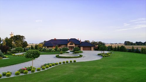 dom na sprzedaż 642m2 dom Szydłów