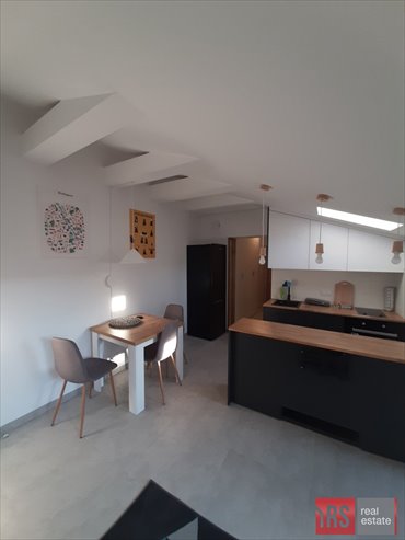 Na sprzedaż przestronne 42 m² po remoncie w Piastowie mieszkanie Piastów, Ignacego Jana Paderewskiego