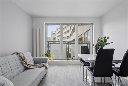 Do sprzedania przestronne 2-pokojowe mieszkanie 52,4 m² z loggią w Warszawie mieszkanie Warszawa, Praga-Południe Kamionek, Mińska