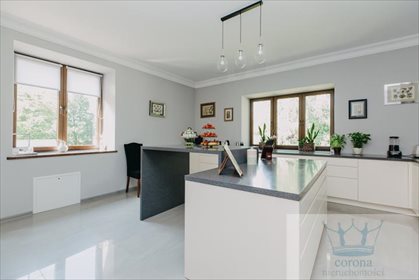 dom na sprzedaż 400m2 dom Milanówek, Zielona