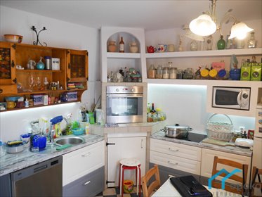 Dwupokojowe mieszkania w domu z ogrodem, Dębowiec dom Dębowiec