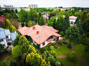 Rezydencja z przestrzenią i prywatnością dom Pabianice, Bugaj