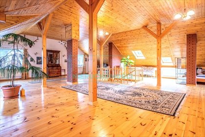 dom na sprzedaż 300m2 dom Milanówek