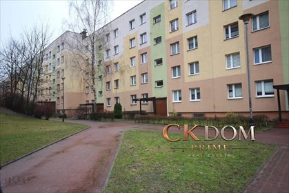 Przestronne 3 pokoje z balkonem i dwoma piwnicami mieszkanie Kielce, Uroczysko