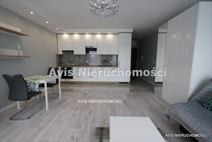 Na wynajem komfortowa kawalerka 38 m² z balkonem w Świdnicy mieszkanie Świdnica