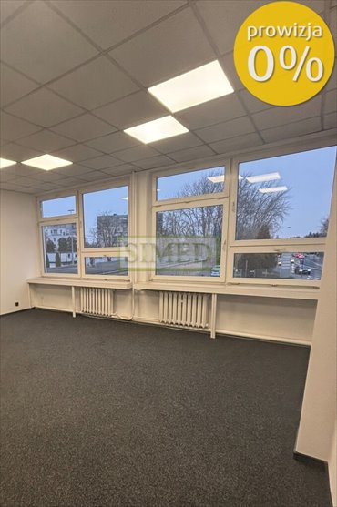 Na wynajem przestronne biuro 38 m² w Włochach lokal użytkowy Warszawa, Włochy