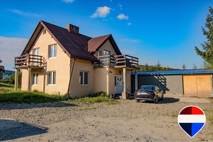 Przestronny dom 189 m² z ogrodem i garażem w Stryszawie dom Stryszawa