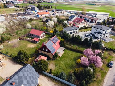 Przestronny dom z lasem, kominkiem i fotowoltaiką dom Góra Świętej Małgorzaty